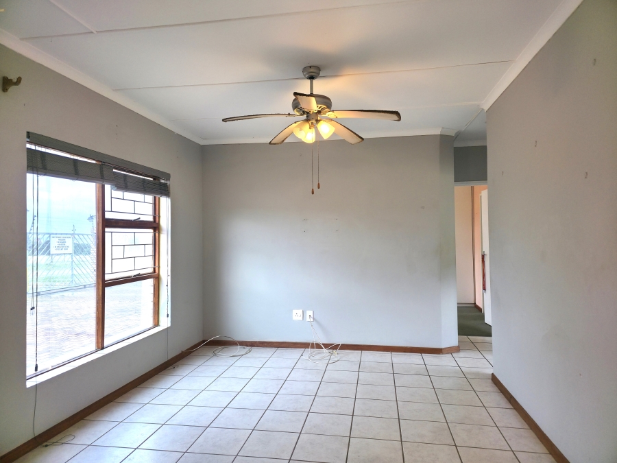 2 Bedroom Property for Sale in Jeffreys Bay Central Eastern Cape